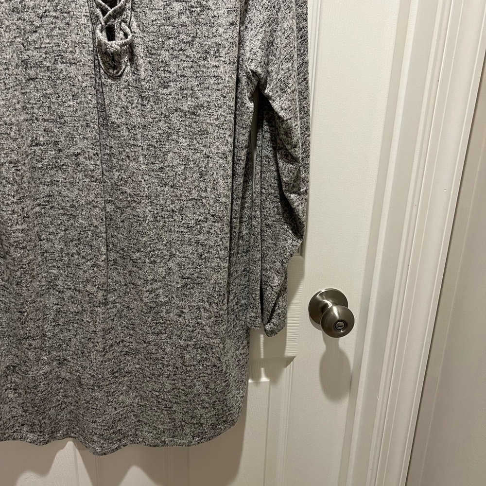 Torrid Top - Picture 5 of 10